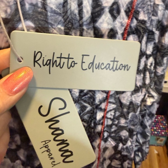 SHAN Black and Gray Patterned Tunic - Picture 5 of 7